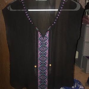 Maurice’s small blouse